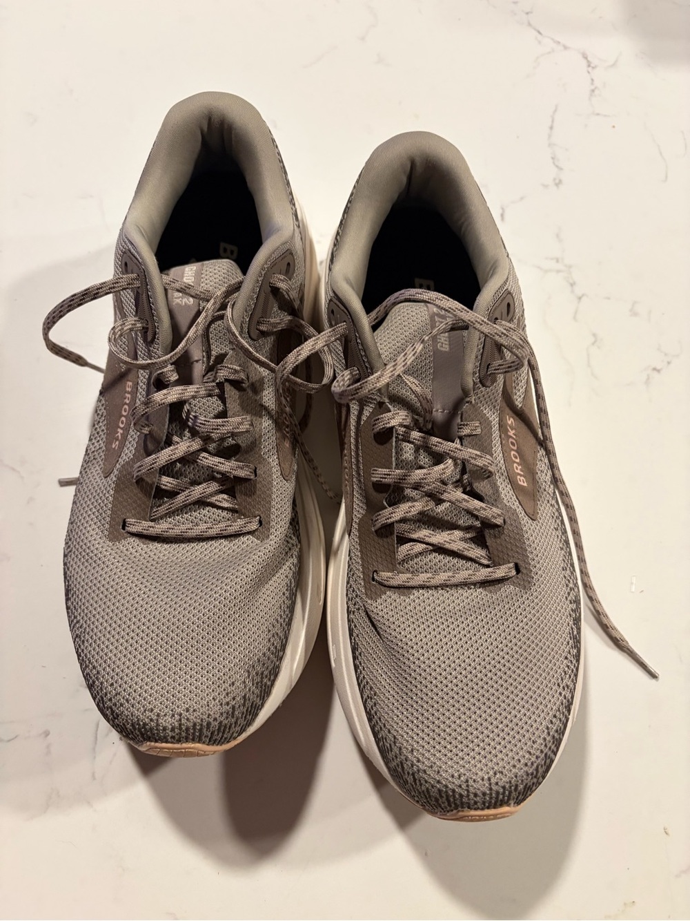 Brooks Ghost Max 2 Running Shoes size 11